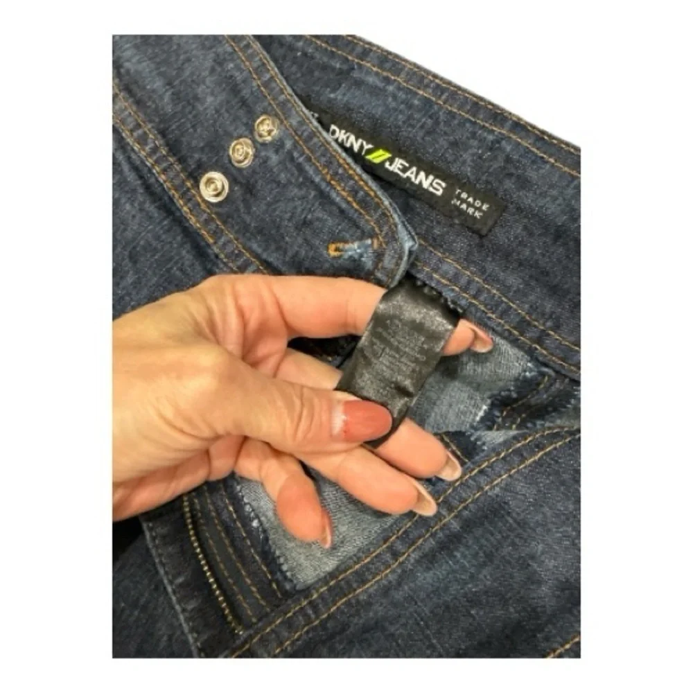 DKNY jeans Classic Blue Women's Jeans with split size 4